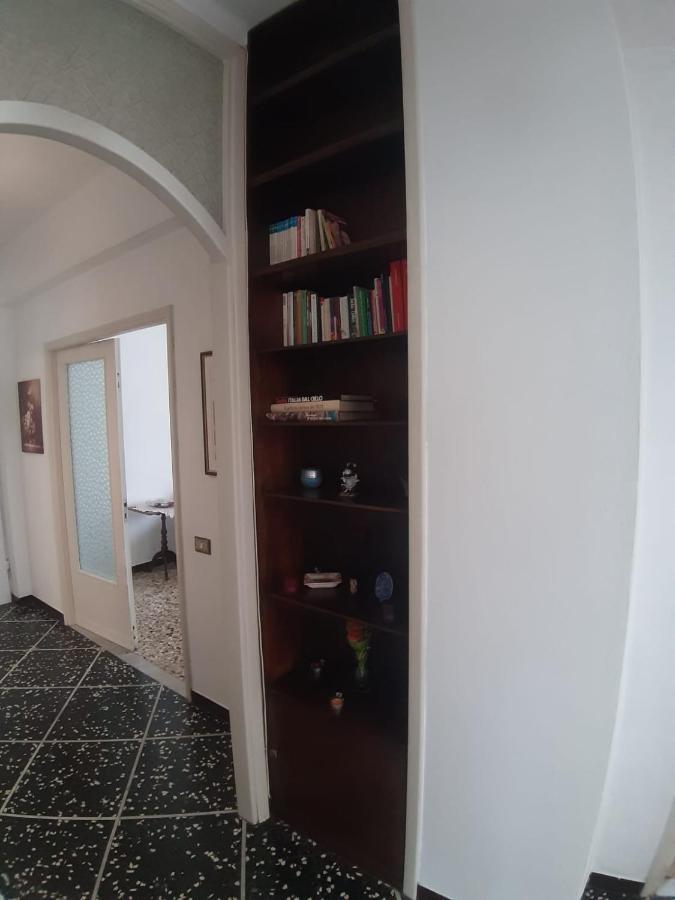 Appartamento Centrale Fino A 8 Posti Letto Pontremoli Exterior foto